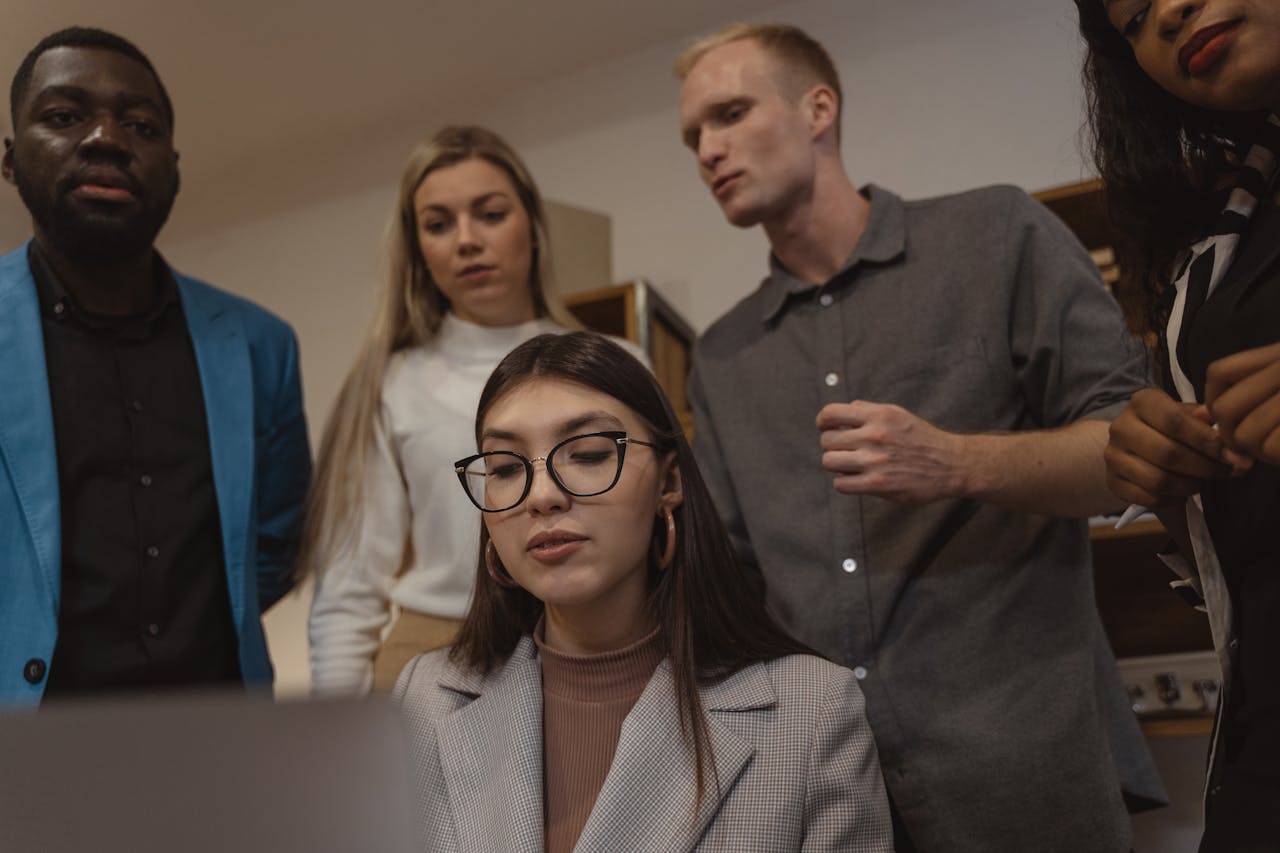 Potencia el ambiente de trabajo utilizando MindFit: bienestar respaldado por la ciencia